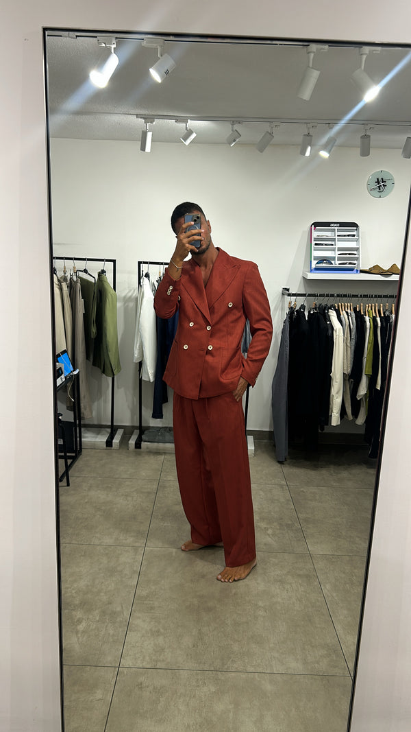 Abito Ade